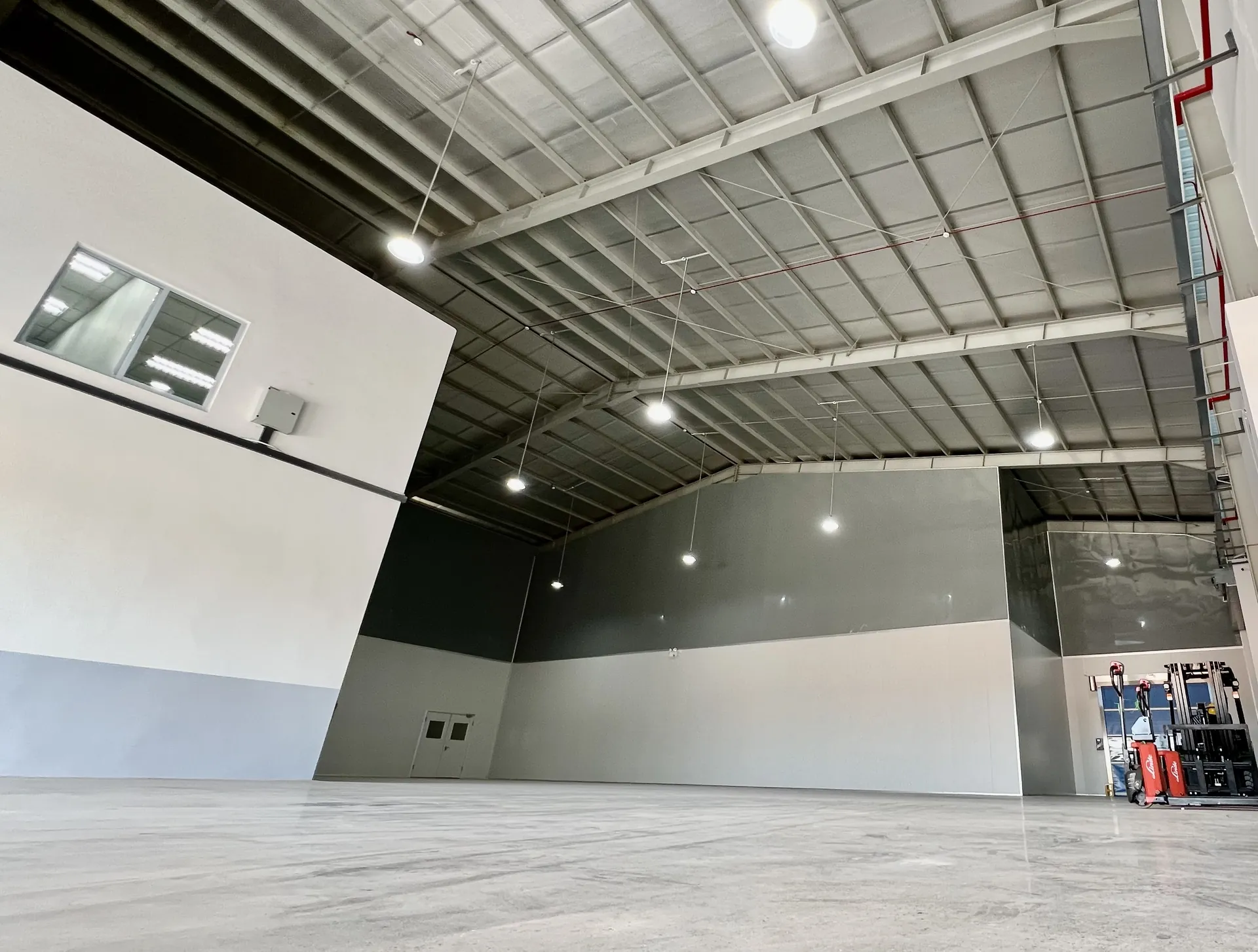 Penerangan high-bay industri