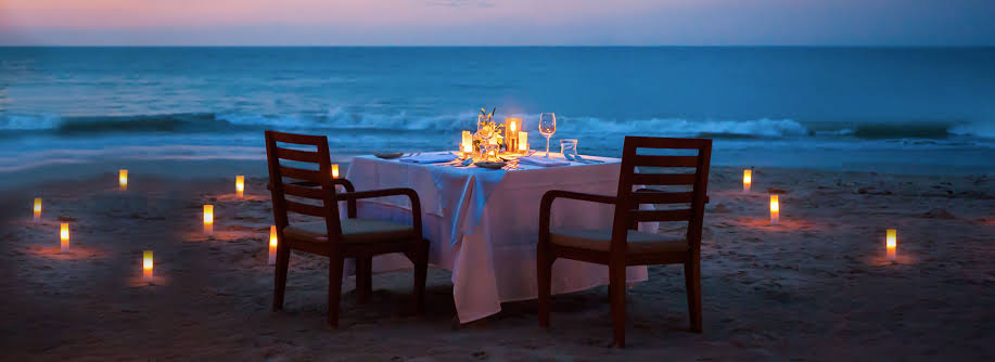 Romantic Beach Dinner Sri Lanka
