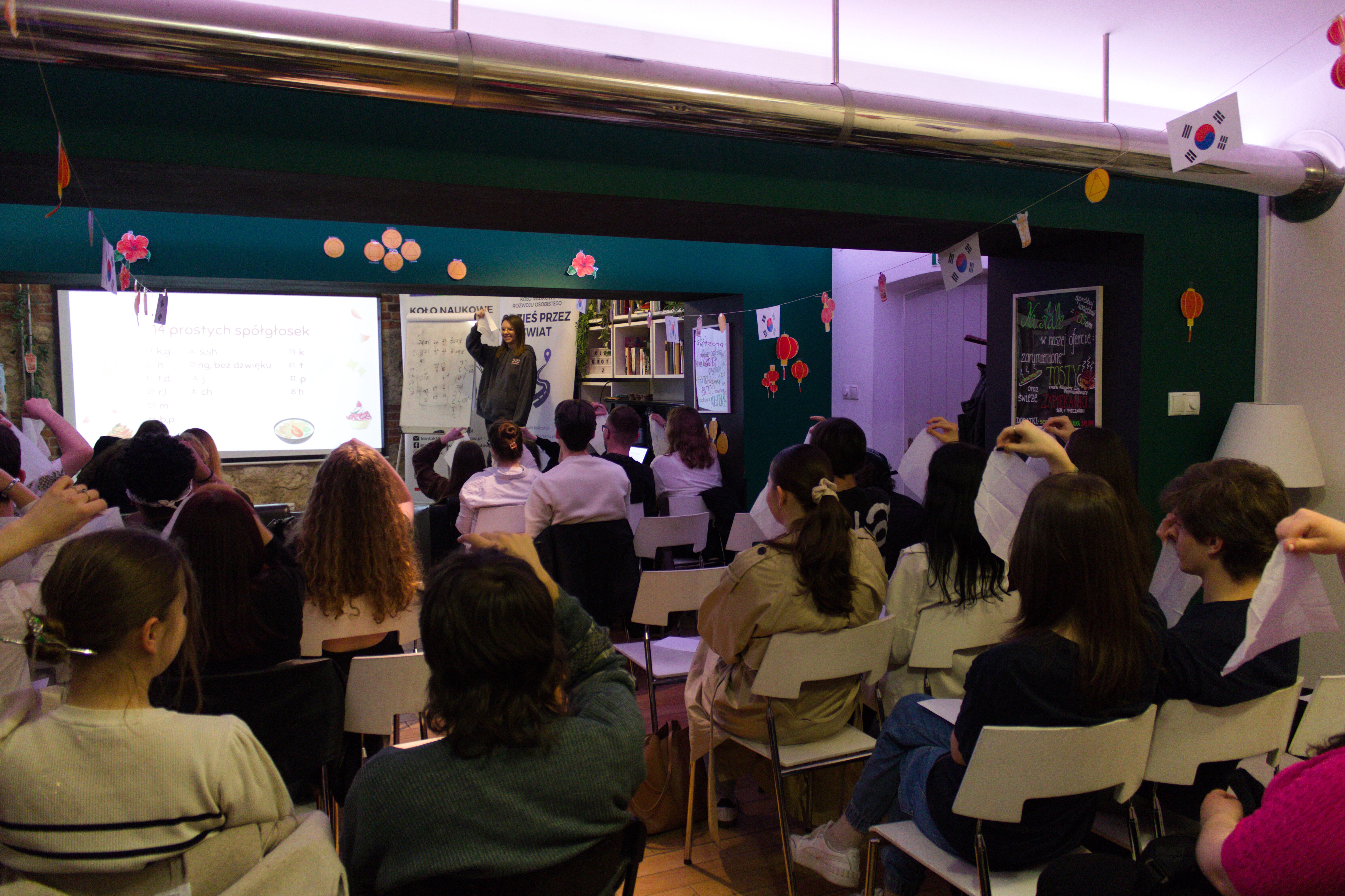 Wieczór Koreański – podróż do serca Korei Południowej 🇰🇷✨