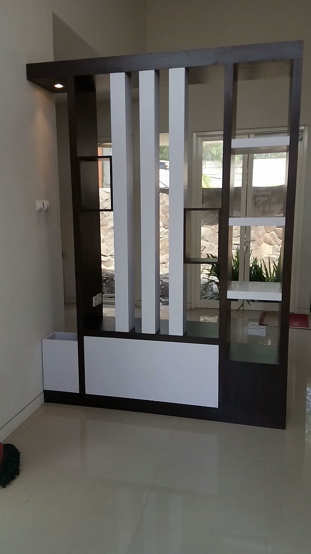 Sekat ruang minimalis