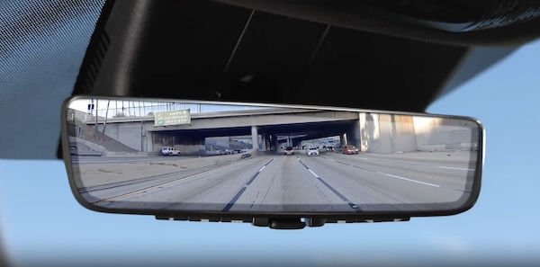 Full Display Mirror (FDM)