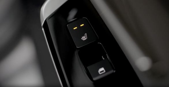 Seat Warmers / Ventilated Seats