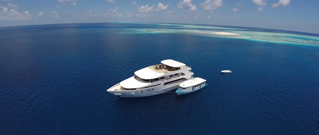 Le bateau Adora, Maldives