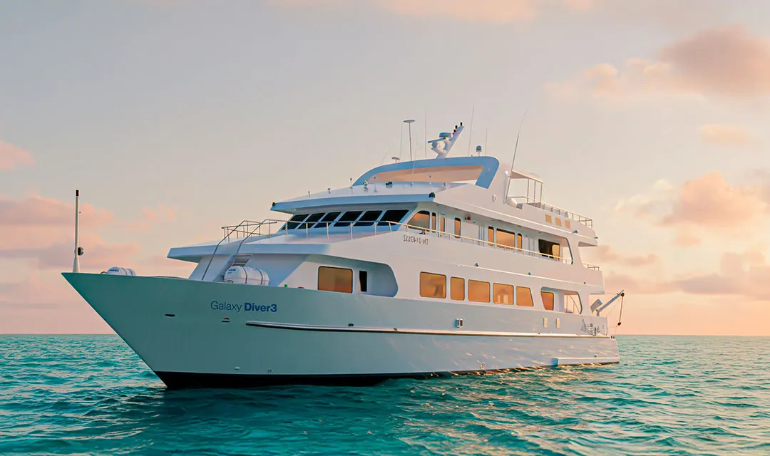 Le yacht Galaxy Diver 3, Galápagos
