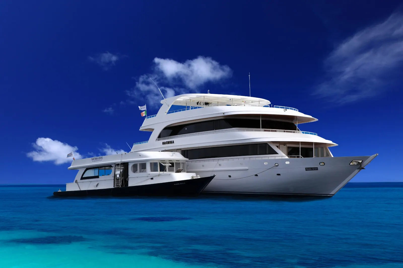 Le bateau Sachika, Maldives