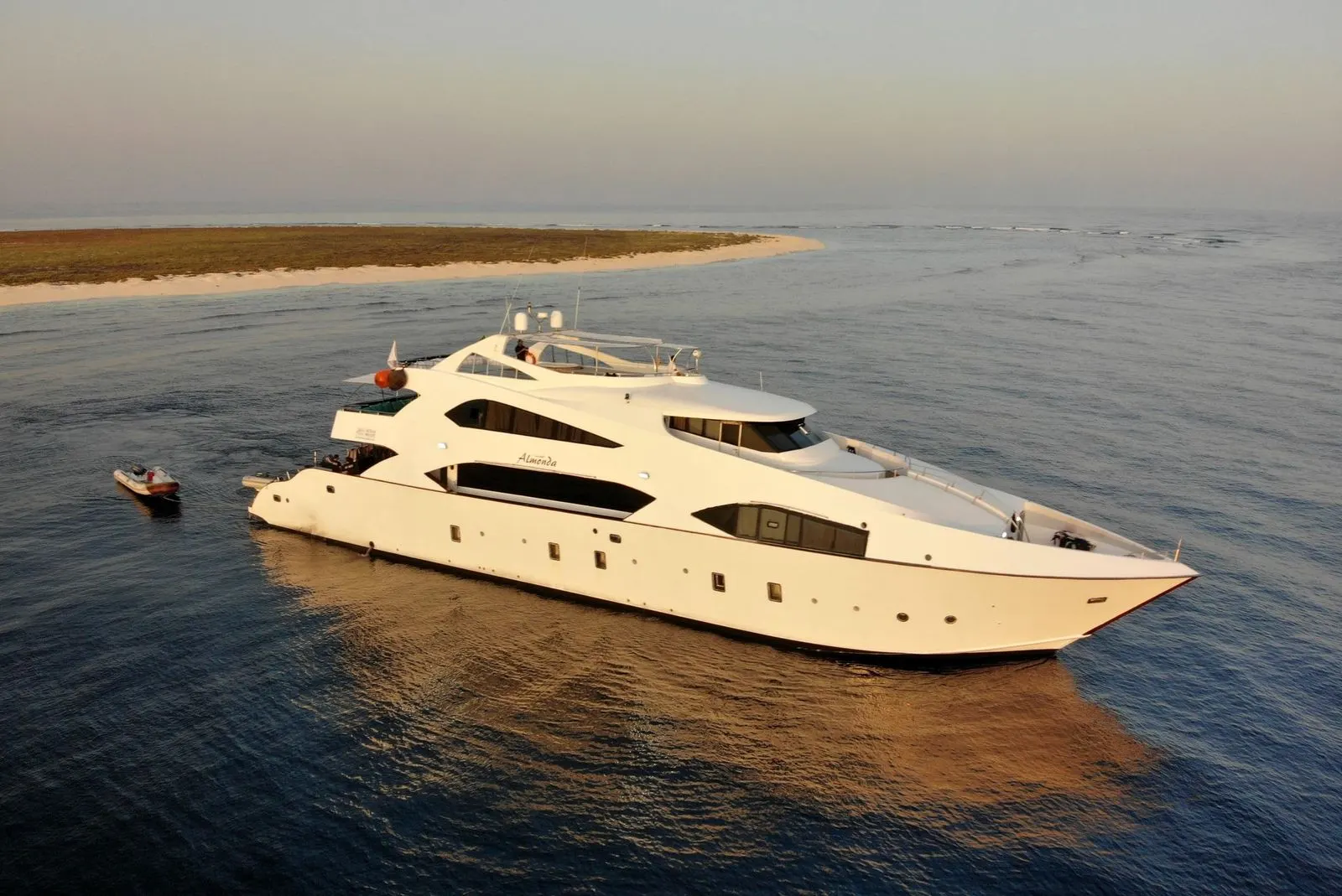 Le yacht Saudi Master, mer Rouge saoudienne