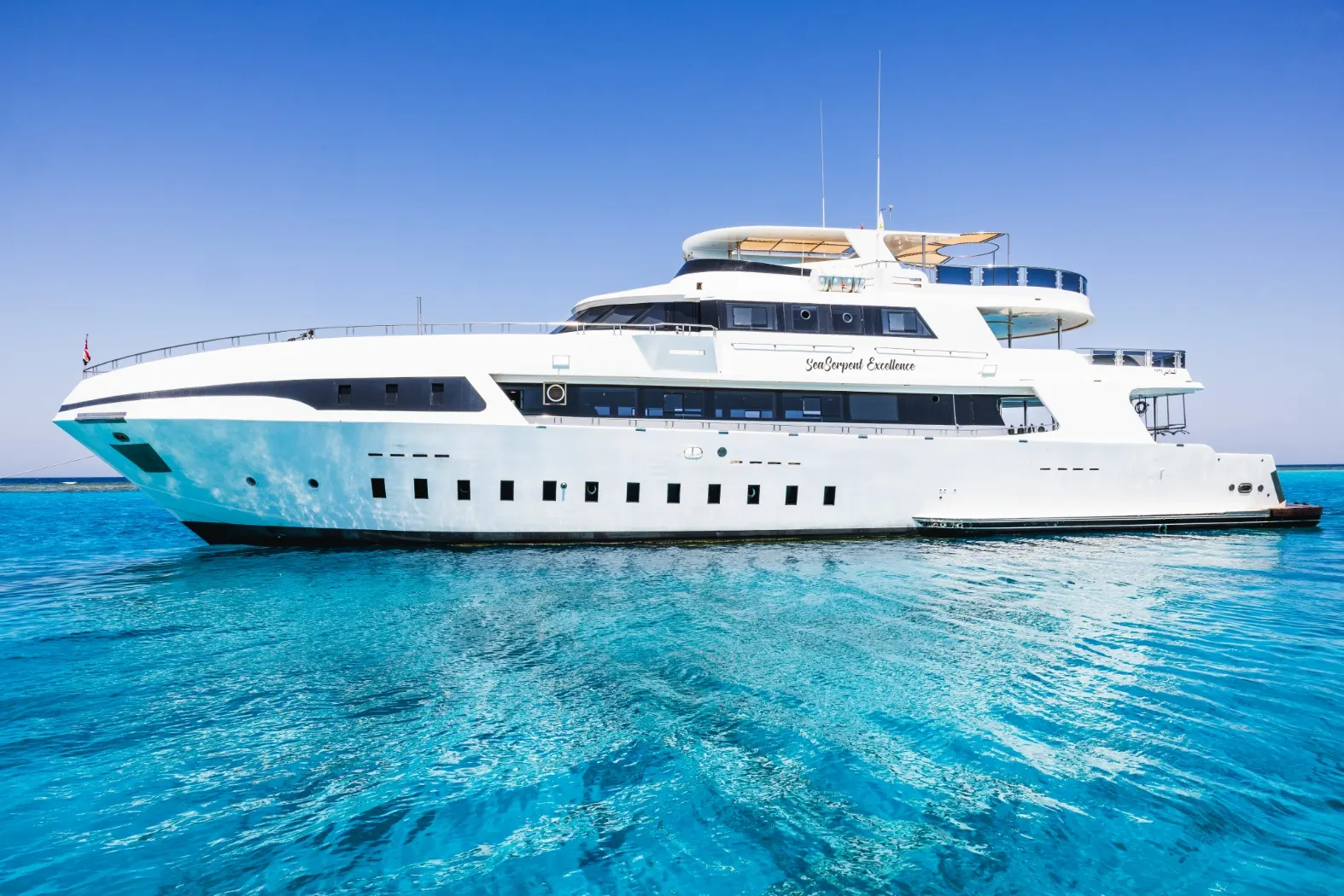 Le bateau Sea Serpent Excellence en mer Rouge, Égypte