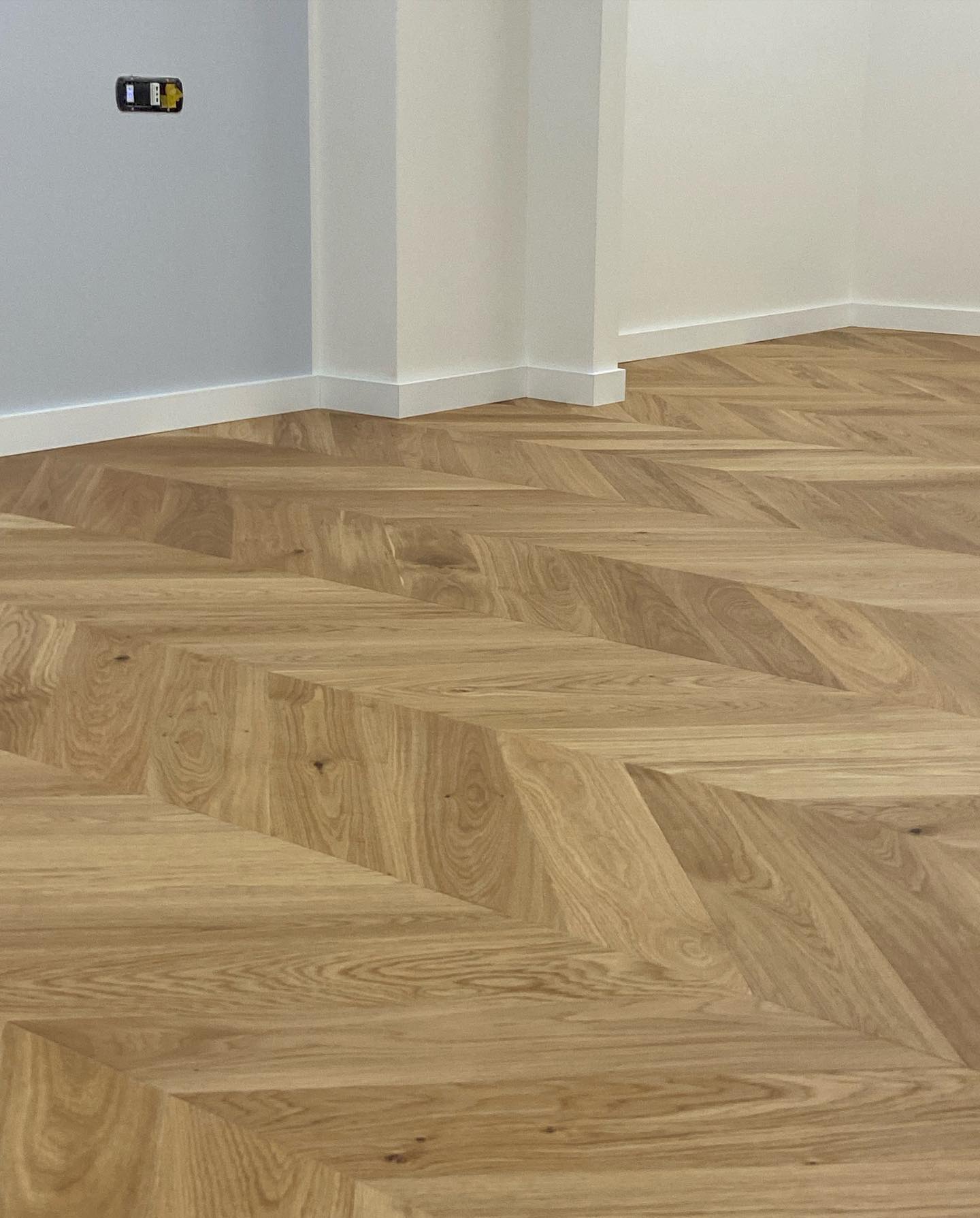 Raffinata Spina Francese - Realizzazione a Caserta - immagine 3