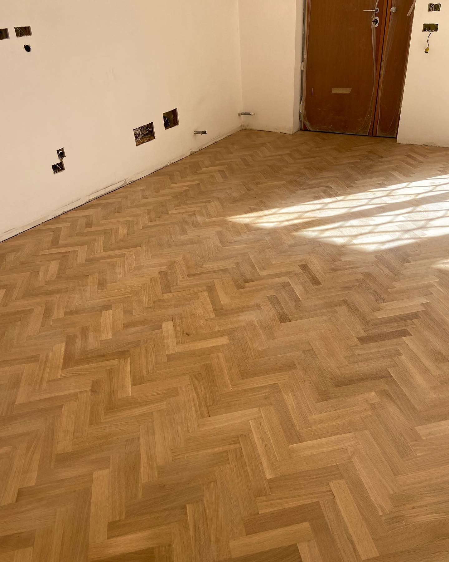Rovere a Spina Italiana - Classico Contemporaneo - immagine 4