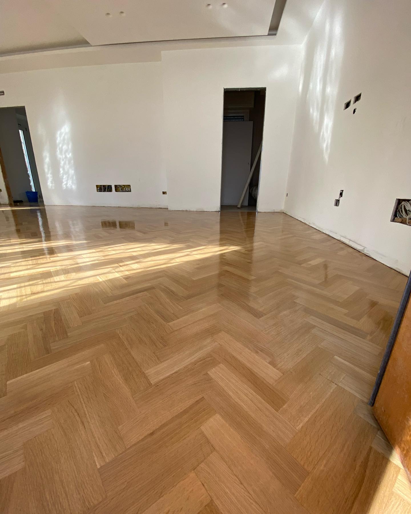 Rovere a Spina Italiana - Classico Contemporaneo - immagine 2