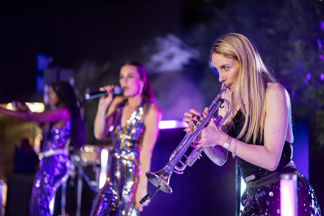 Live band for corporate entertainment 