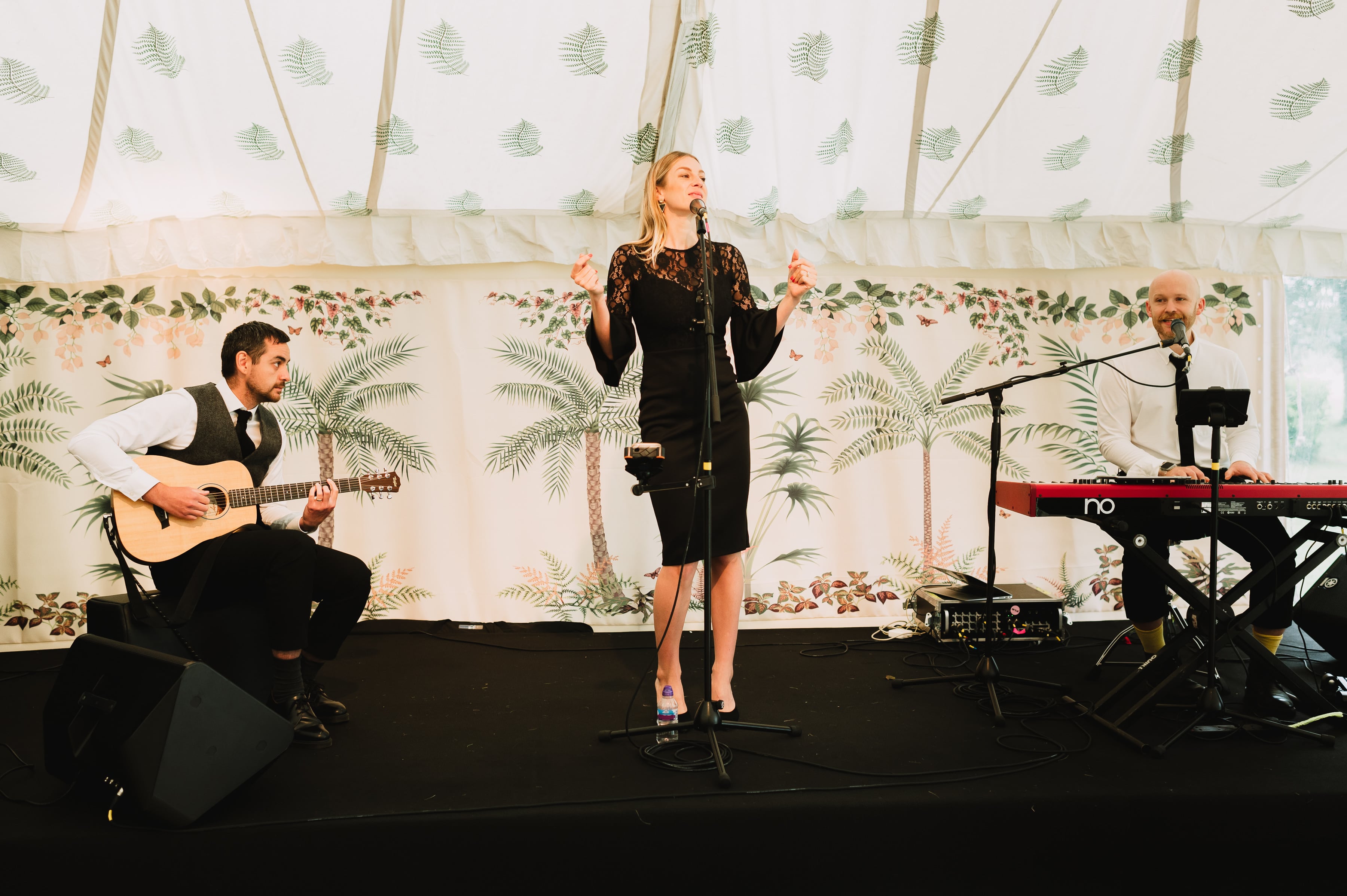 Saxophone for wedding entertainment