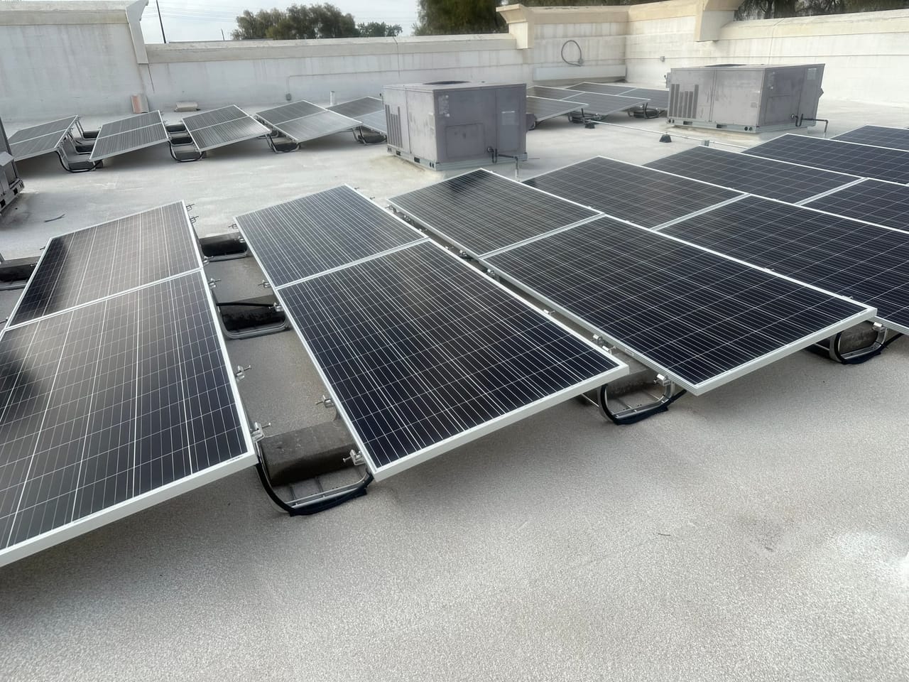 Rooftop solar panels on SmileCare Dental in Chandler, Arizona