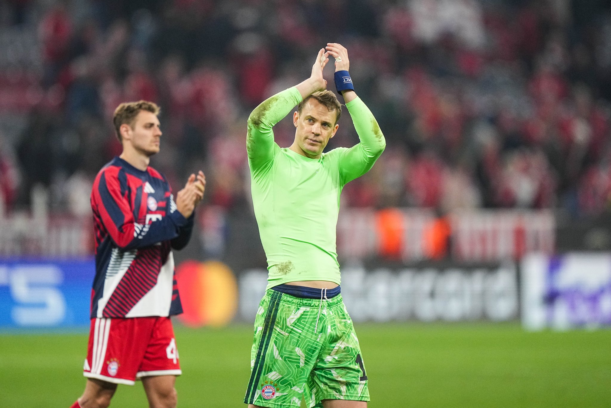img of Manuel Neuer extiende su leyenda: renueva con Bayern hasta los 41 años