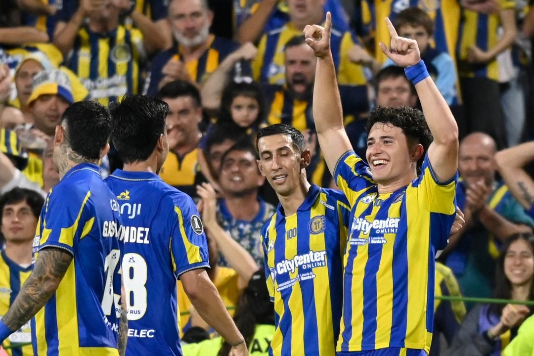 img of Rosario Central se mantiene líder del Grupo H tras vencer a Libertad