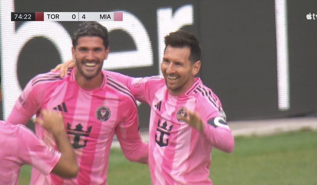 Messi brilla con gol y doble asistencia en goleada de Inter Miami
