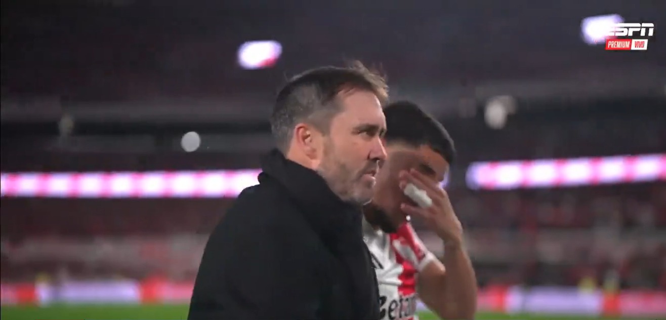 Kendry Páez recibe apoyo de River Plate tras fallar penal