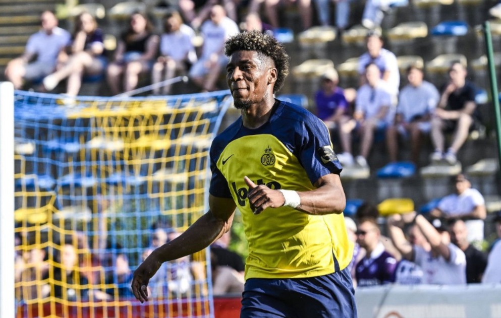 Kevin Rodríguez sella temporada con gol y asistencia en Europa