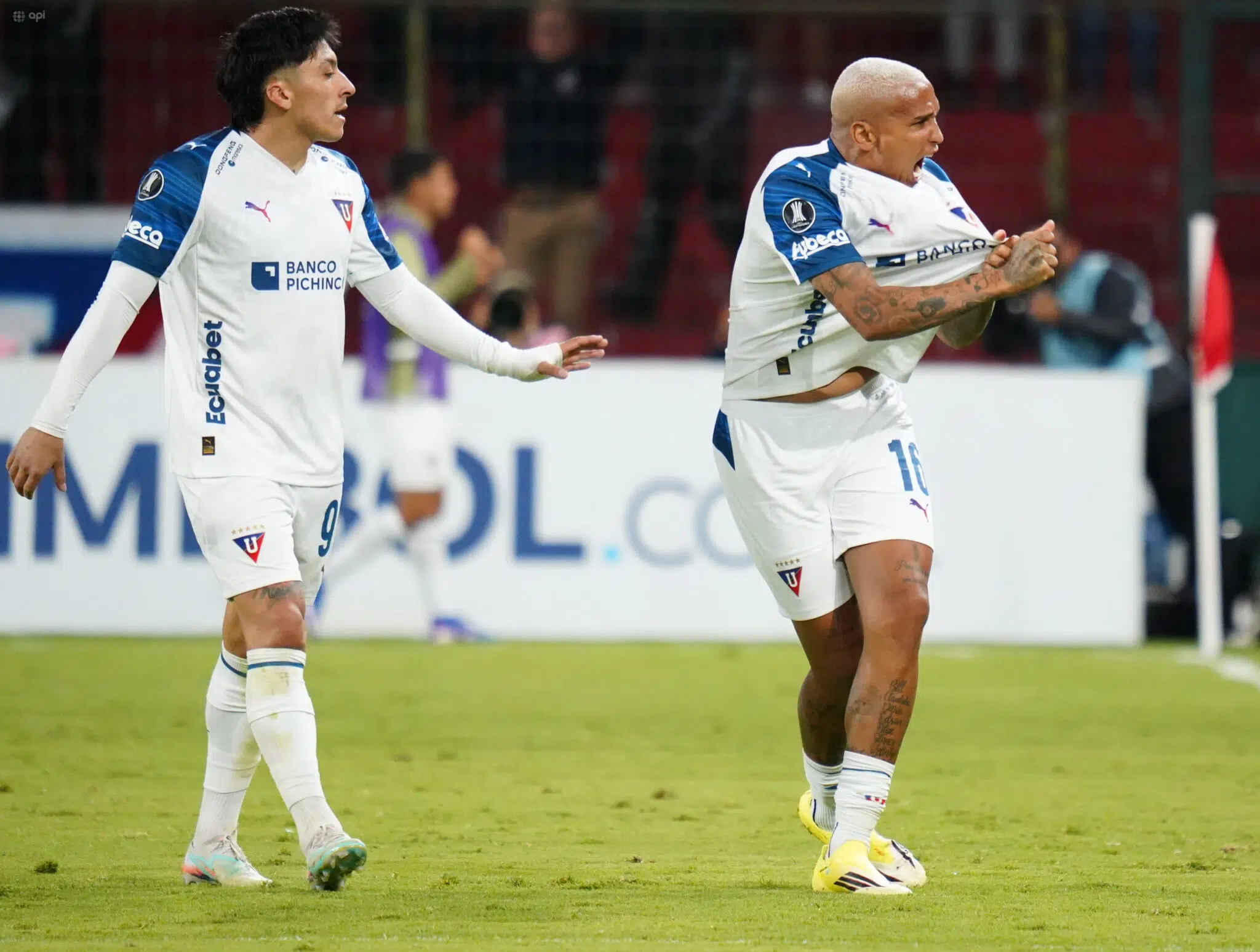 Deyverson sella victoria de LDU sobre Always Ready