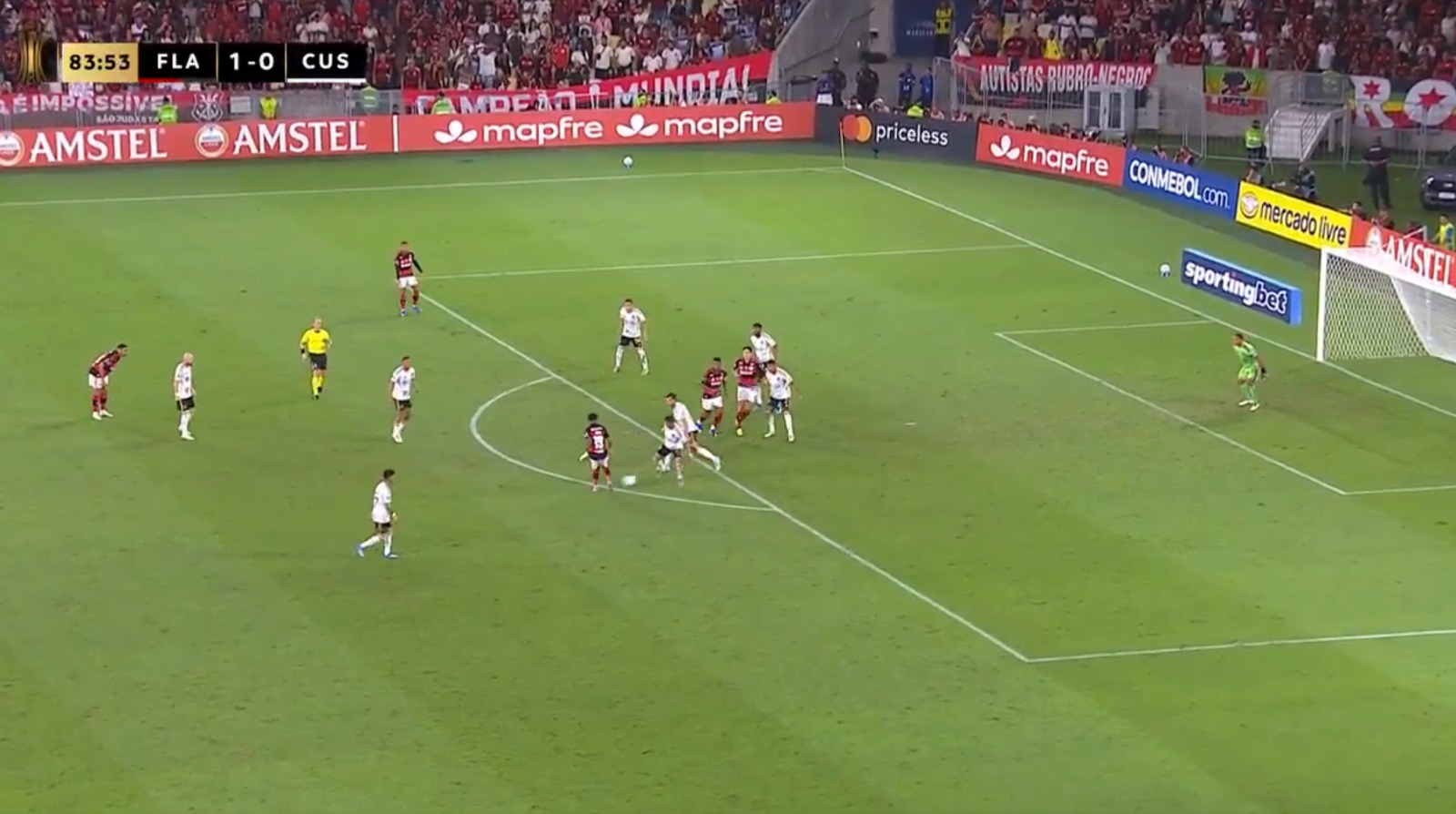 Gonzalo Plata asiste con calidad en goleada de Flamengo