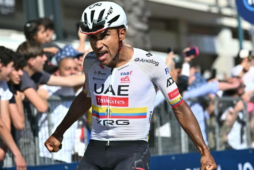 img of Jhonatan Narváez recupera Maglia Ciclamino y sueña con historia en Giro