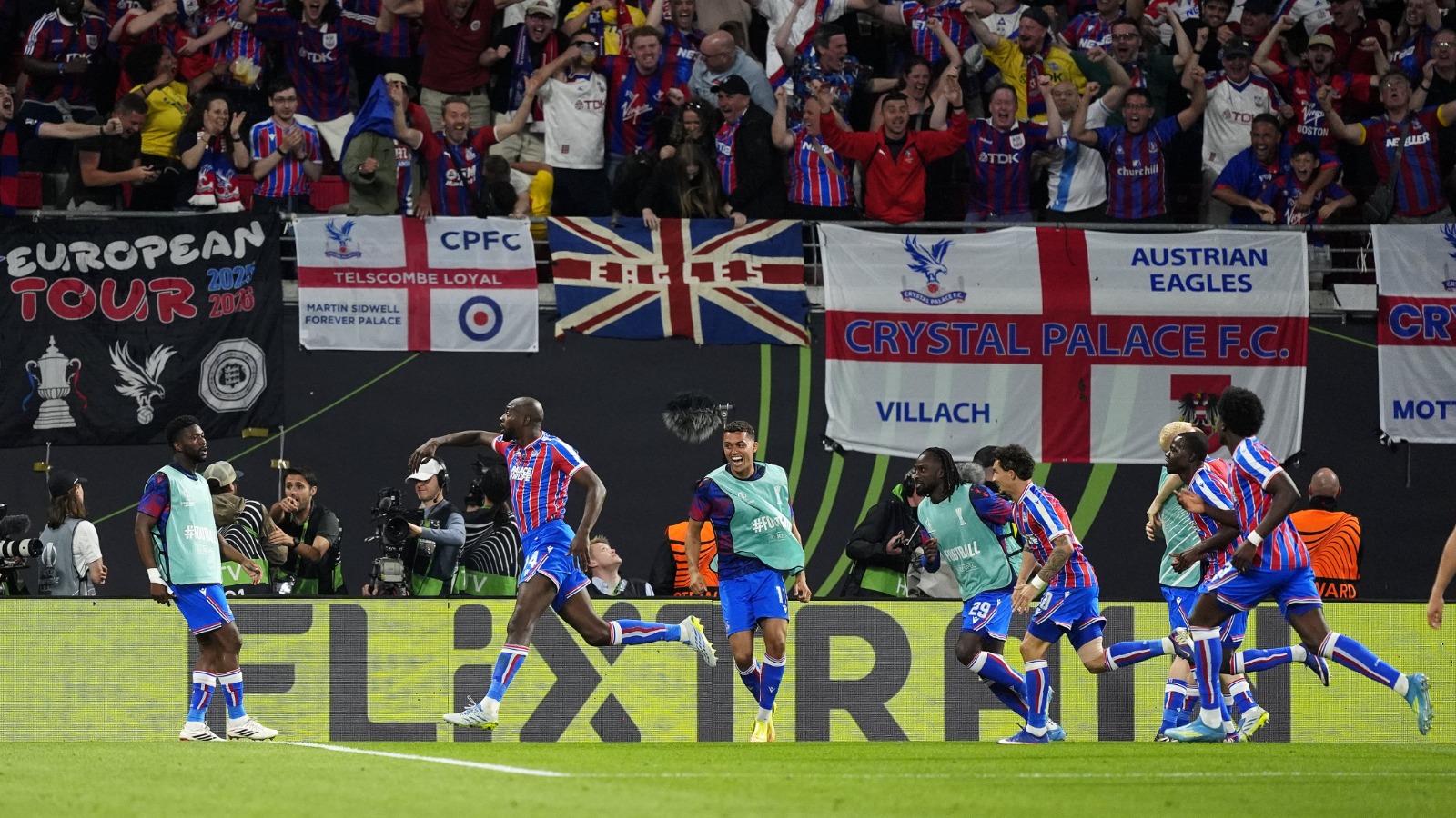 Crystal Palace supera a Rayo Vallecano y se corona campeón de la UEFA Conference League
