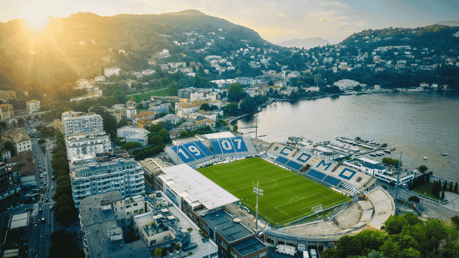El Como no podrá jugar la Champions League en su estadio - El estadio del Como no cumple con los estándares exigidos por la UEFA.