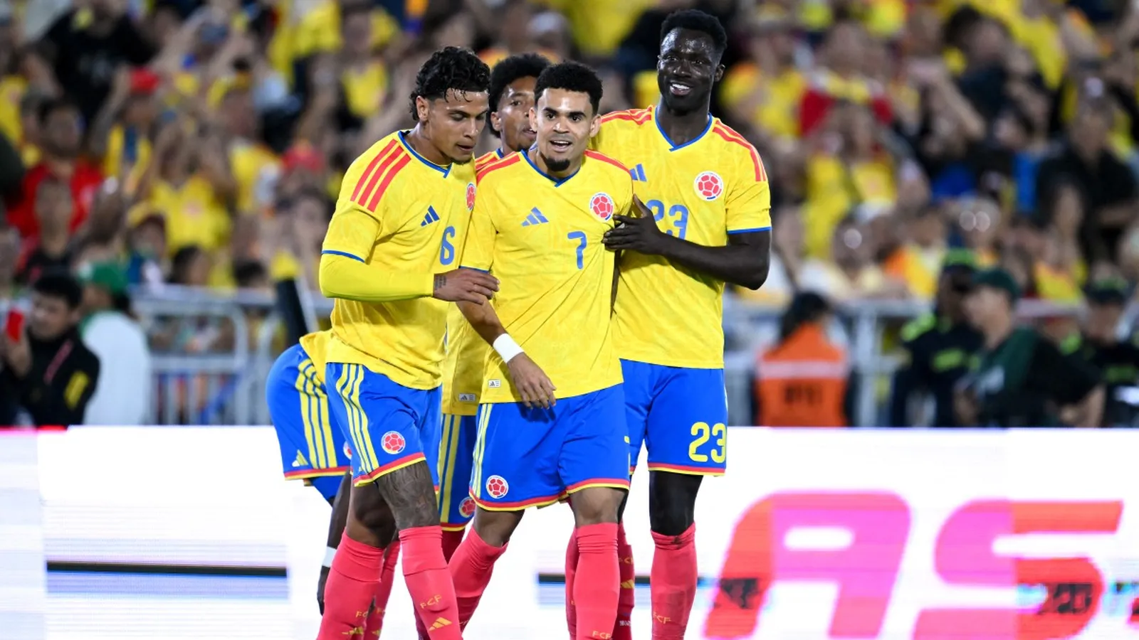 Colombia supera a Costa Rica 3-1 en amistoso