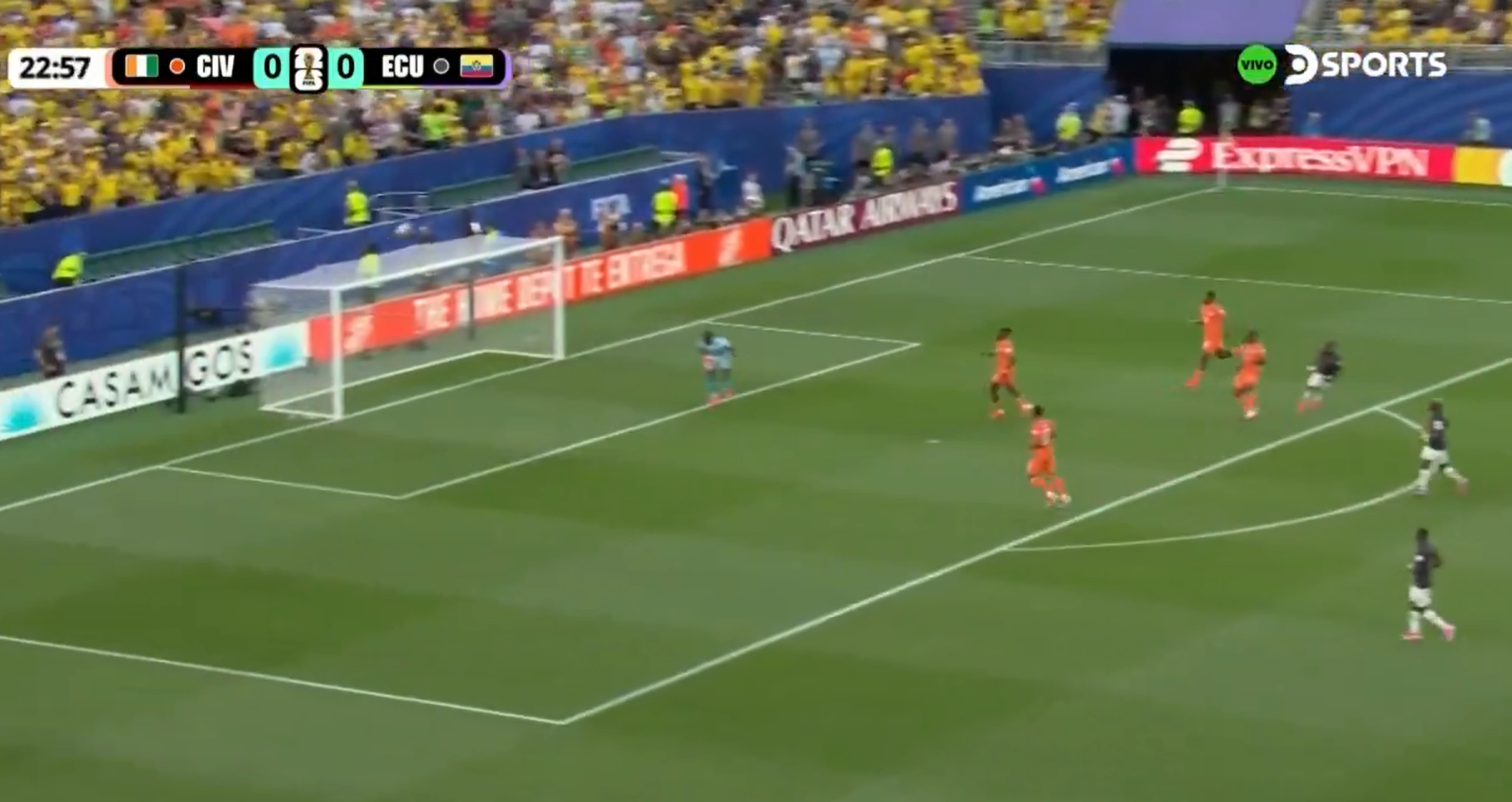 img of Yeboah estrena con un golpe en el horizontal que Ecuador lamenta