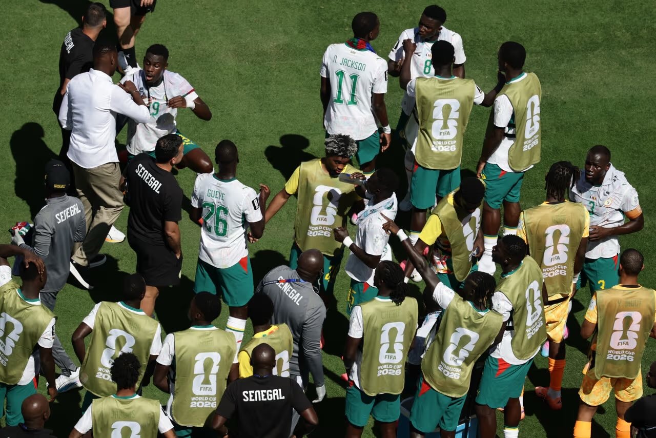 img of Senegal se tambalea en el Mundial por pagos atrasados y malas condiciones