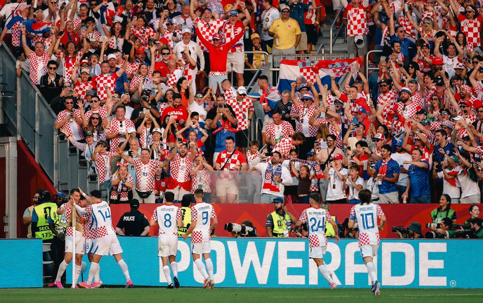 img of Croacia supera a Panamá con gol de Ante Budimir y se acerca a los dieciseisavos