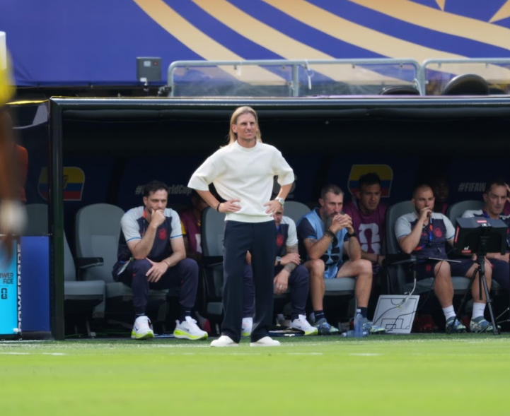 Beccacece estalla de emoción en el empate de Ecuador
