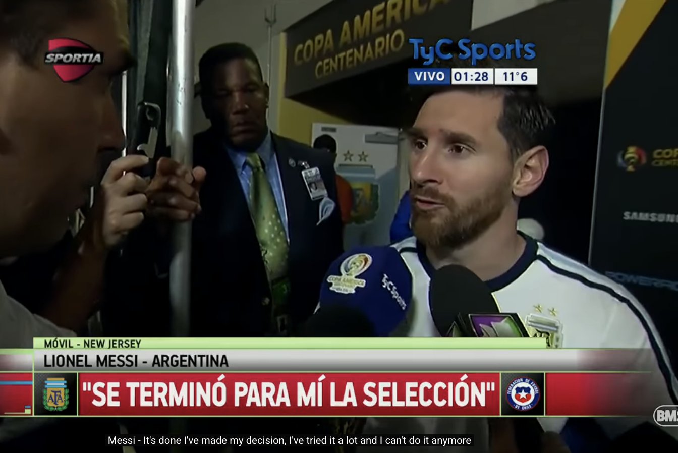 Messi: "Lo intenté todo", su retiro y posterior regreso para ganar la Copa América y el - Lionel Messi con la Copa América y el Mundial