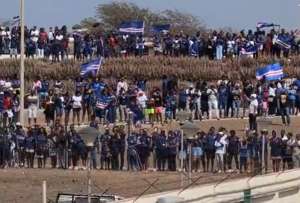 Cabo Verde sella su leyenda con histórica recepción en casa