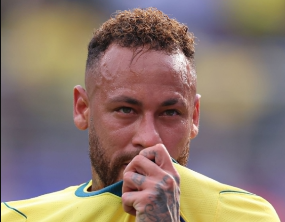 Neymar se derrumba tras la eliminación de Brasil: llanto y dudas sobre su futuro