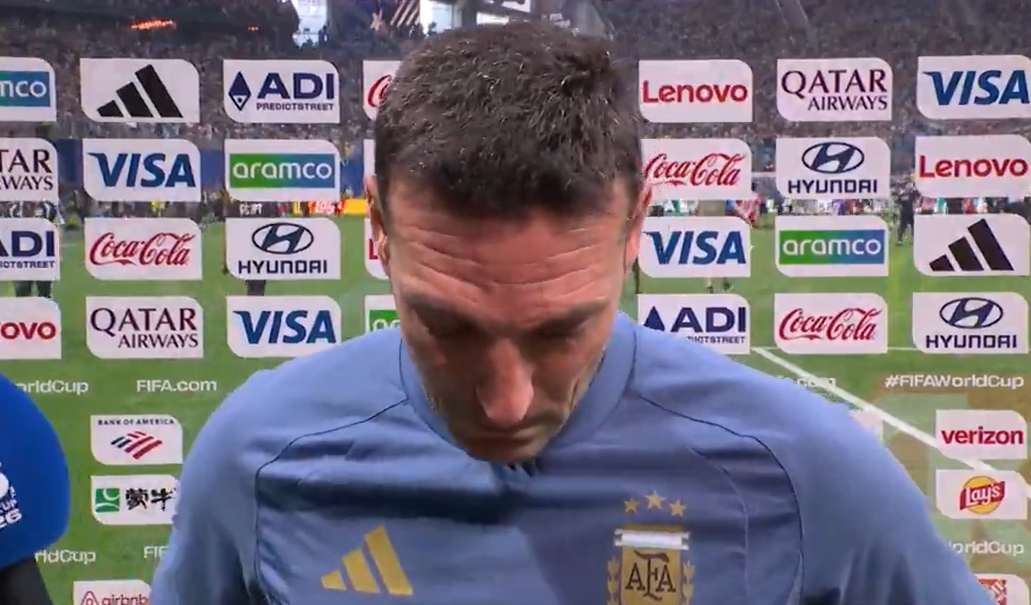 img of Scaloni se emociona hasta las lágrimas tras clasificación de Argentina