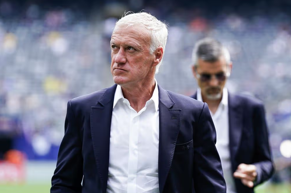 Francia: Olise mantiene tarjeta amarilla tras rechazar FIFA su apelación - Michael Olise, con tarjeta amarilla, en el Mundial 2026