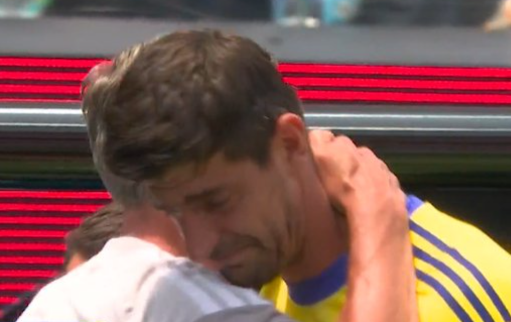 Courtois sufre lesión y abandona el partido entre lágrimas