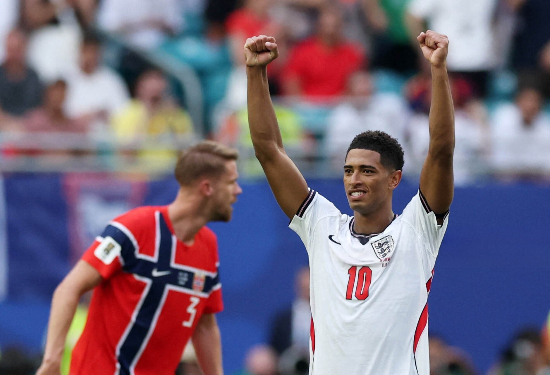 Inglaterra supera a Noruega con doblete de Bellingham y avanza a semifinales