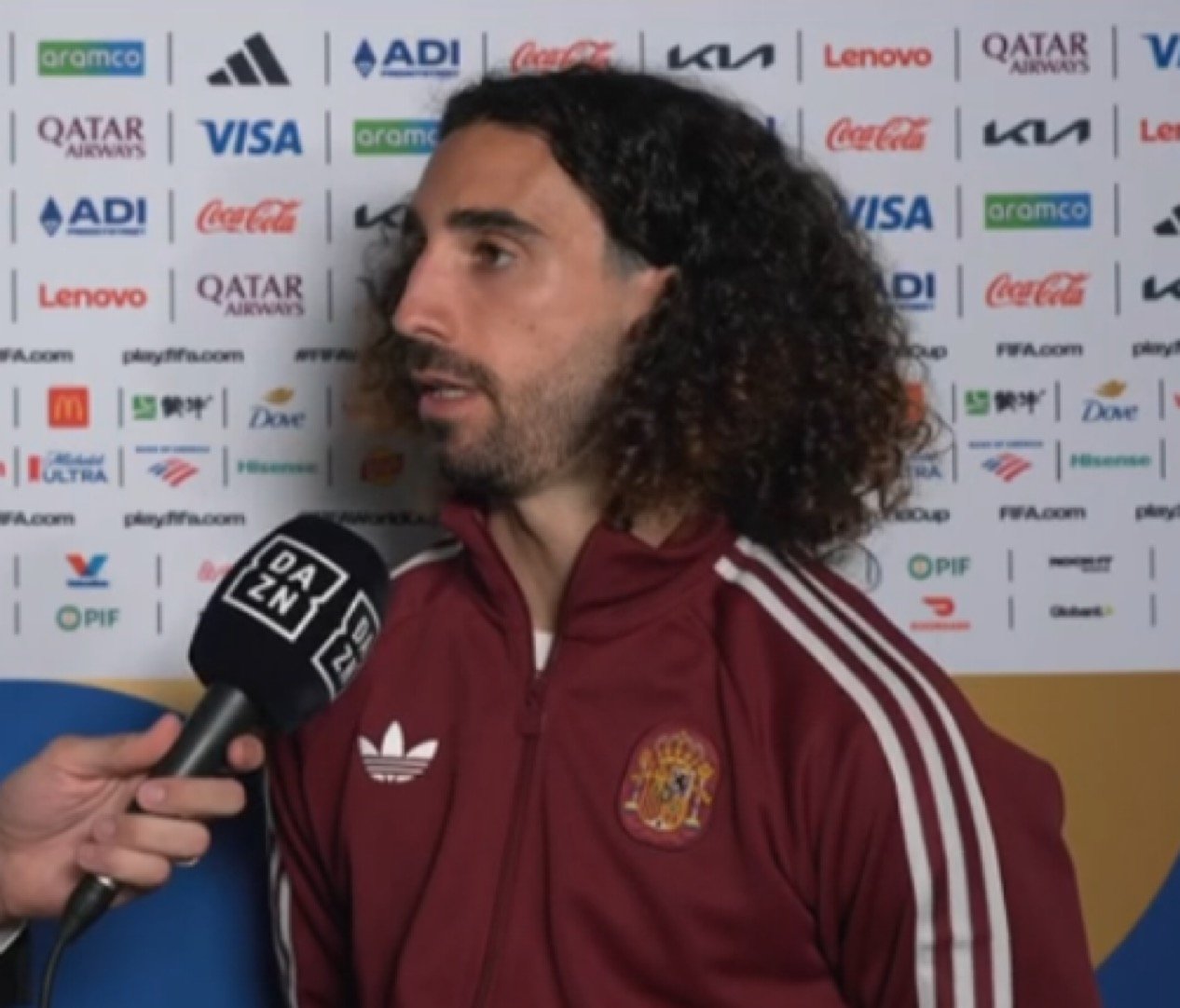 img of Cucurella: "Tenemos la oportunidad de hacer historia" tras clasificar a España