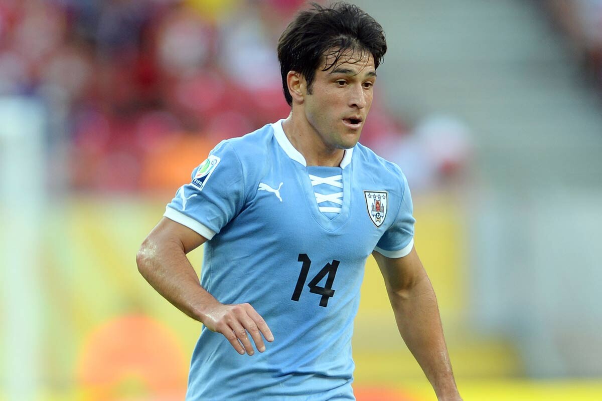 img of Nicolás Lodeiro confirma su retiro del fútbol a los 37 años