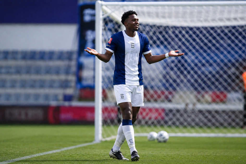 Darwin Guagua se prepara para dar el salto al fútbol inglés con el Birmingham