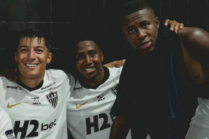 img of Preciado y Minda destacan con asistencias en empate de Atlético Mineiro 2-2