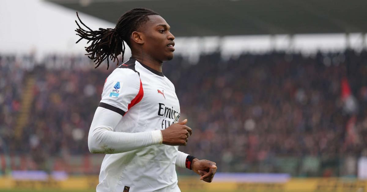 Rafael Leao confirma acuerdo de 12 millones con Galatasaray