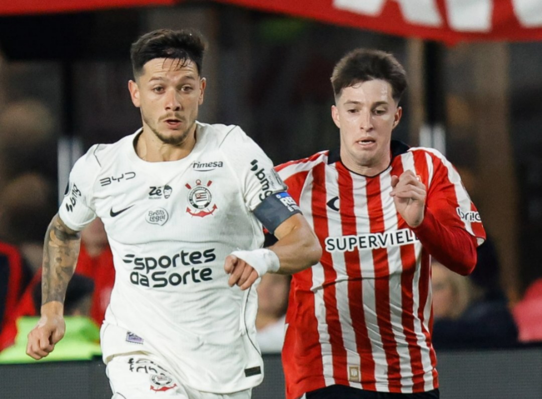 Corinthians rescata empate a los 49' contra Estudiantes en ida de Libertadores