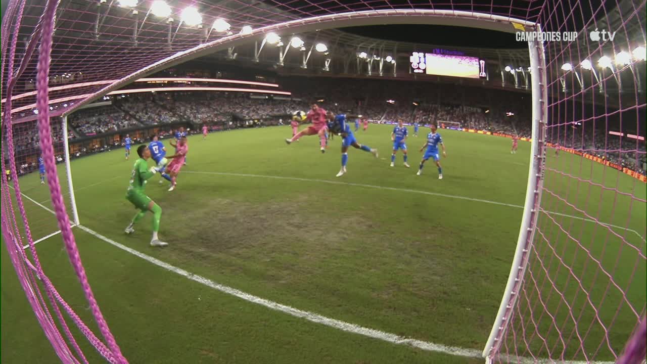 img of Messi abre el marcador con su gol 100 en la Campeones Cup