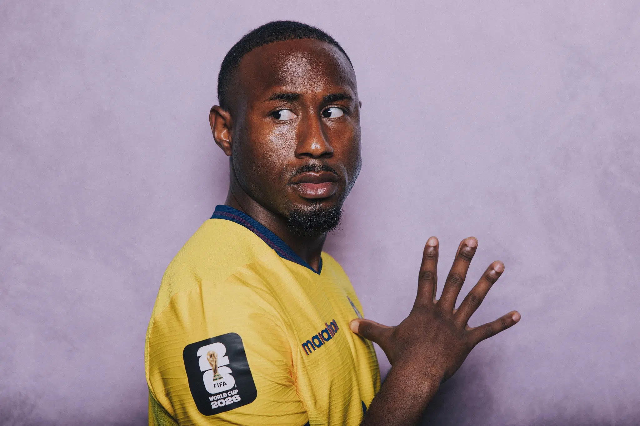 img of John Yeboah pide disculpas por penal fallado y asegura su presencia en la lista de