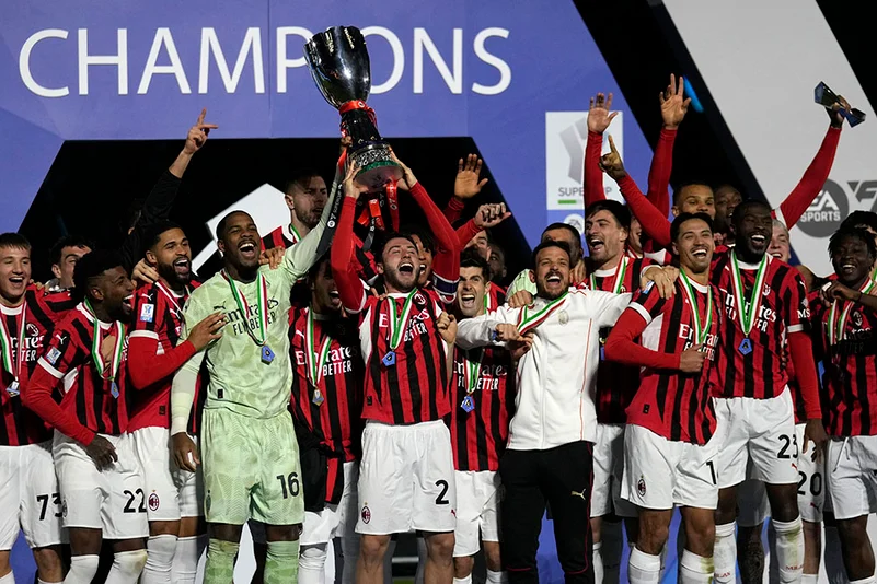 img of La Supercopa italiana es para el AC Milan 