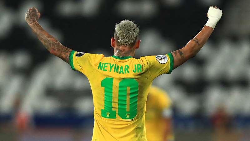 Neymar vuelve a la selección luego de una larga lesión