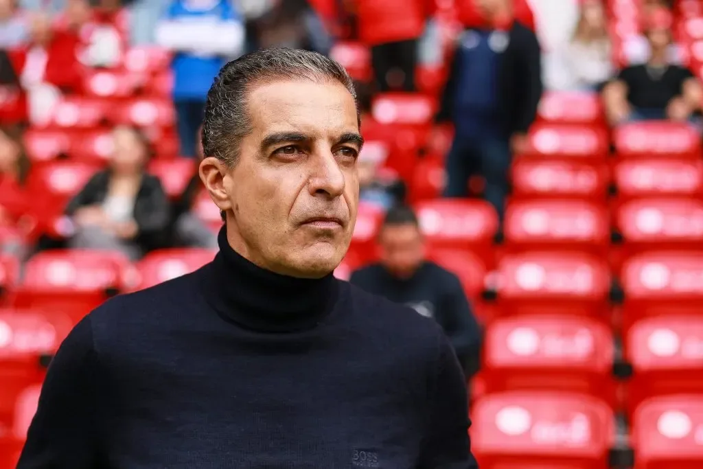 El Botafogo anunció el despido del entrenador portugués Renato Paiva